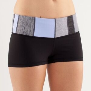 Lululemon Shorts Womens 2 Black Boogie Short Luon Fabric Yoga Gym Workout W7284S